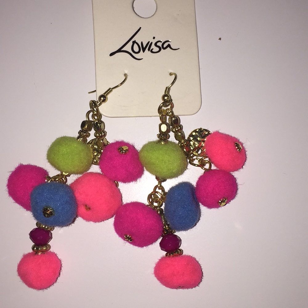 Dangling multi color earrings brand new❤️